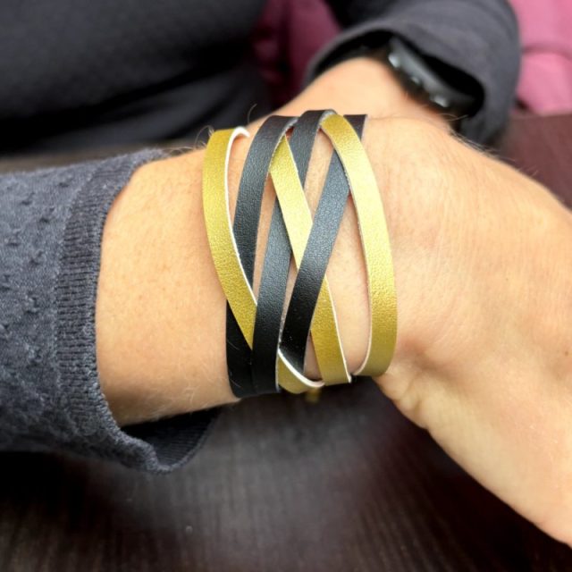Lili, bracelet